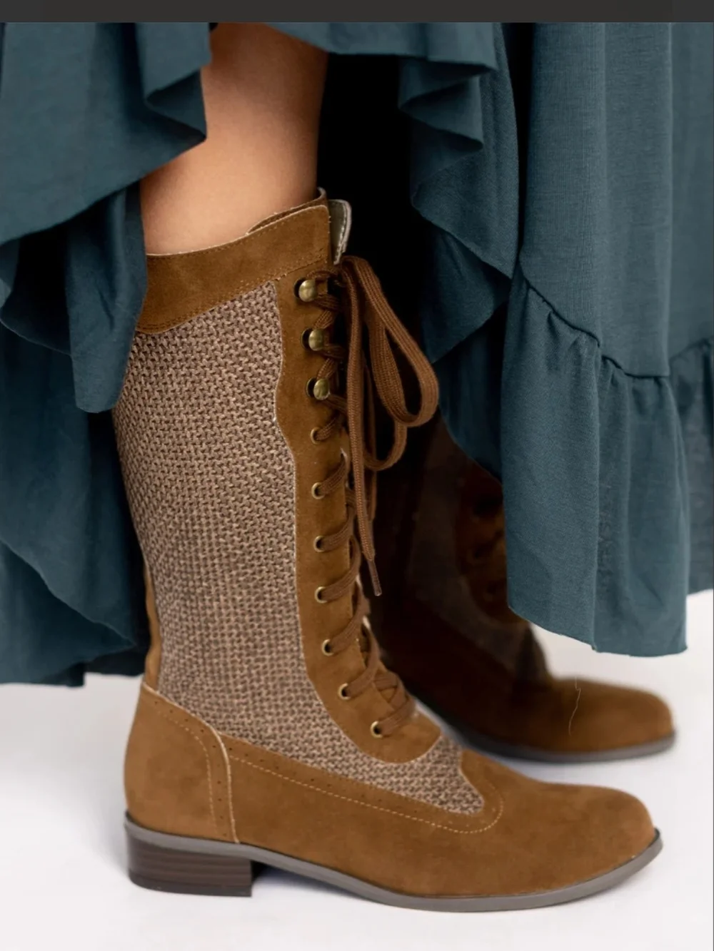 JOYFOLIE Keiko Tall Boots in Nutmeg Size 2 Youth